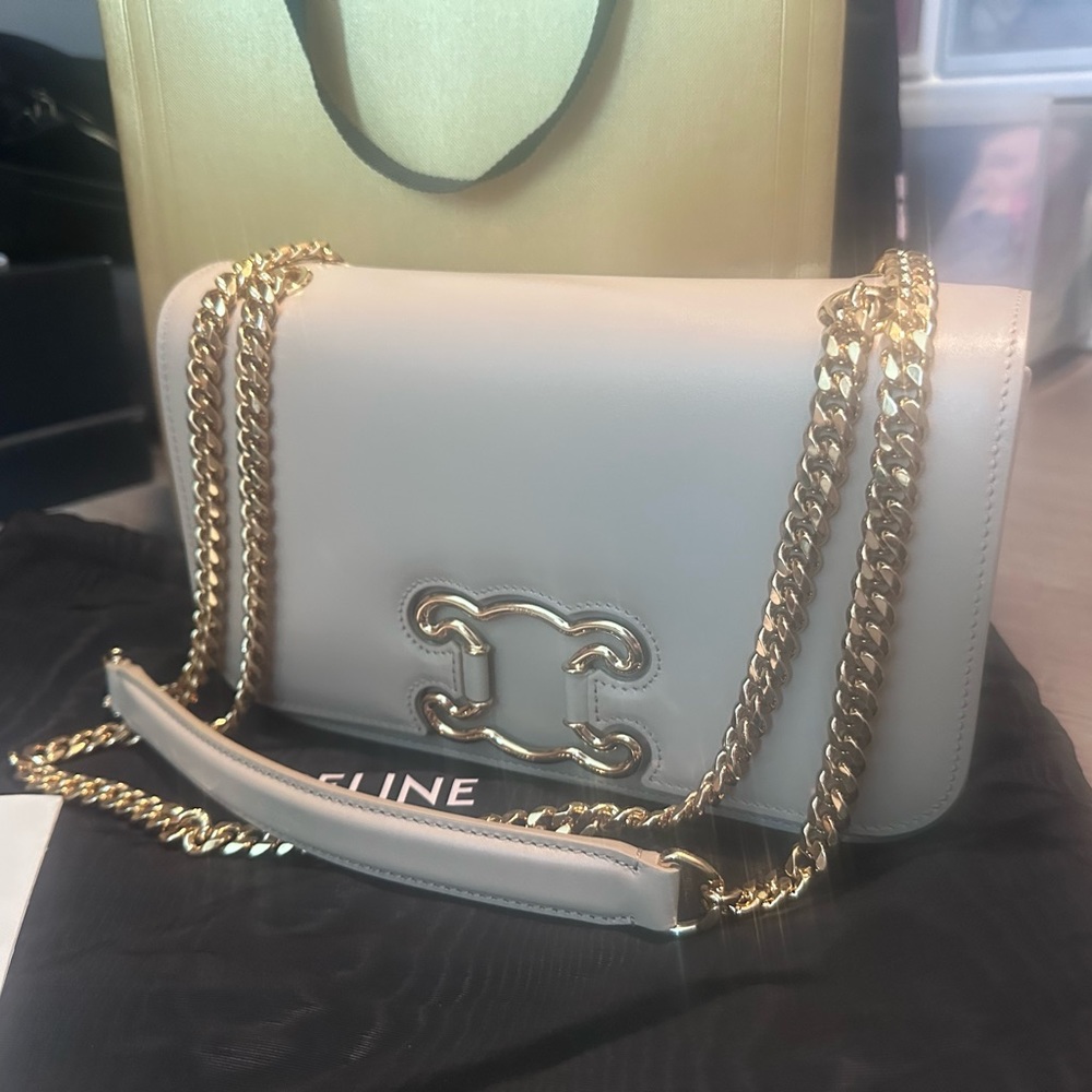 Celine Medium Bag Triomphe Frame In Shiny Calfskin 199813EPA03ND